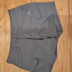 The North Face Gray Hiking Cargo Shorts Size 8